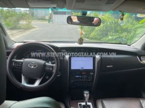 Xe Toyota Fortuner 2.7V 4x4 AT 2017