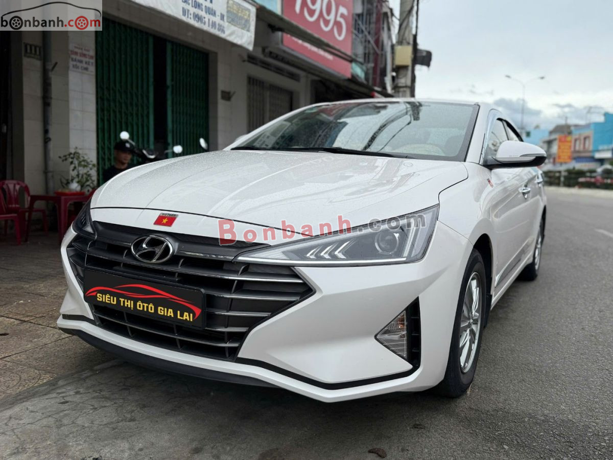 Hyundai Elantra 1.6 MT 2020
