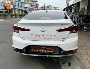 Xe Hyundai Elantra 1.6 MT 2020
