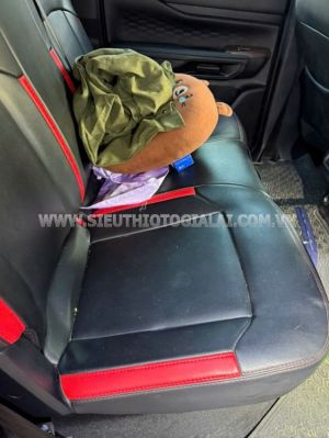 Xe Ford Ranger XLS 2.0L 4x2 AT 2023