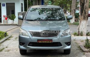 Xe Toyota Innova 2.0E 2012
