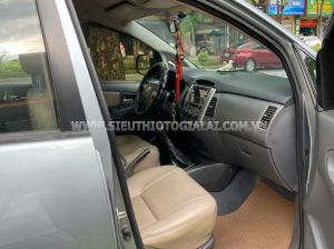Xe Toyota Innova 2.0E 2012