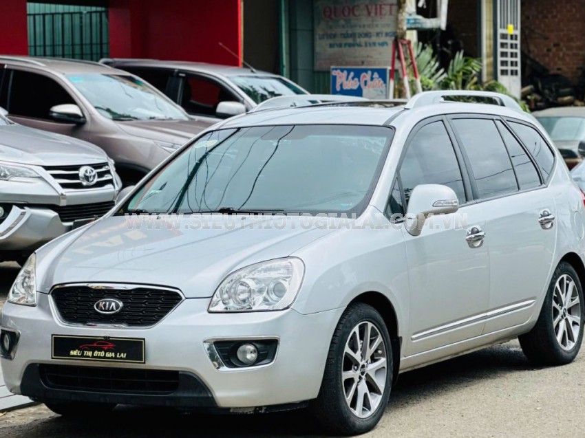 Kia Carens S SX 2.0 MT 2015