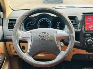 Xe Toyota Fortuner 2.5G 2016