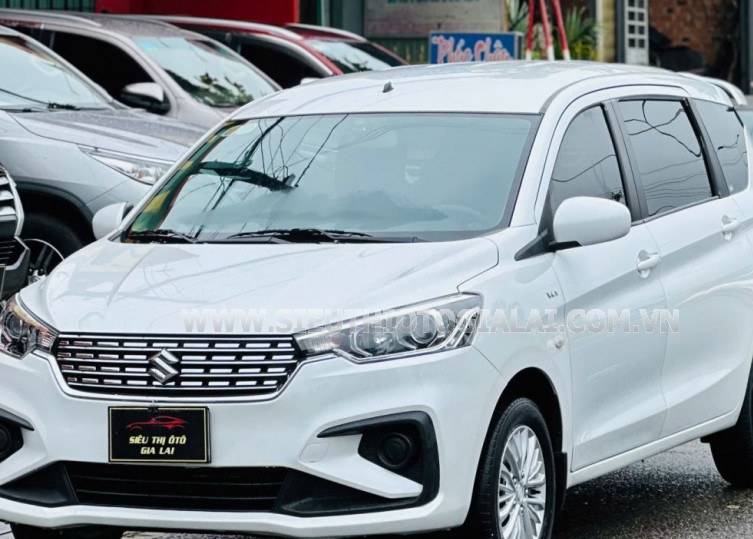 Suzuki Ertiga GL 1.5 MT 2022