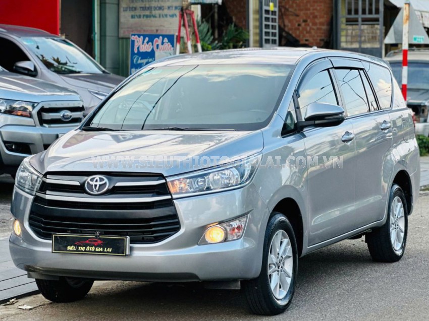 Toyota Innova 2.0E 2019
