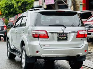 Xe Toyota Fortuner 2.7V 4x4 AT 2011