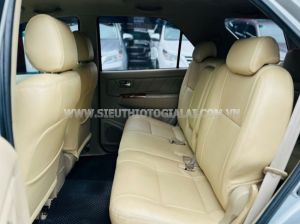 Xe Toyota Fortuner 2.7V 4x4 AT 2011