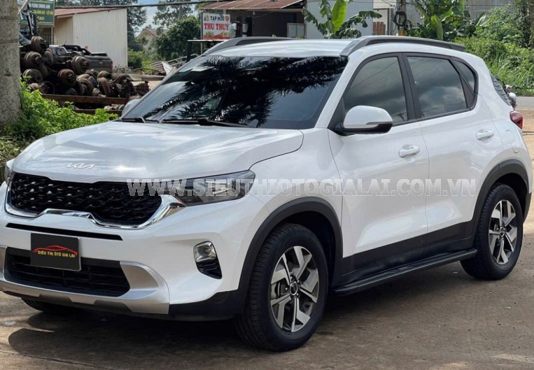Kia Sonet Deluxe 1.5 MT 2022