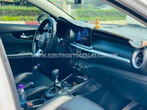 Xe Kia K3 Deluxe 1.6 MT 2022