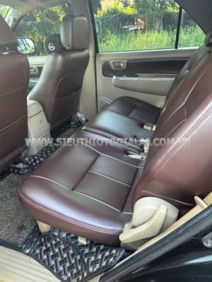 Xe Toyota Fortuner 2.5G 2010