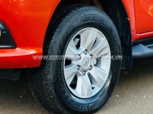 Xe Toyota Hilux 2.5E 4x2 MT 2015
