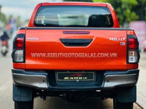 Xe Toyota Hilux 2.5E 4x2 MT 2015