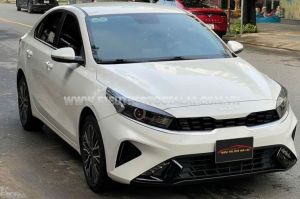 Xe Kia K3 Deluxe 1.6 MT 2022
