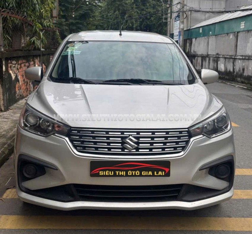 Suzuki Ertiga GL 1.5 MT 2022