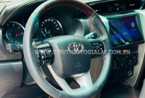 Xe Toyota Fortuner 2.4G 4x2 AT 2019