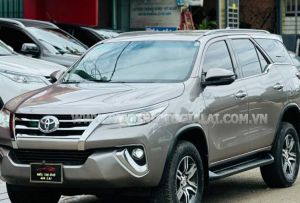 Xe Toyota Fortuner 2.4G 4x2 AT 2019
