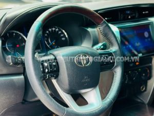 Xe Toyota Fortuner 2.4G 4x2 AT 2019