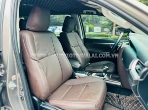 Xe Toyota Fortuner 2.4G 4x2 AT 2019