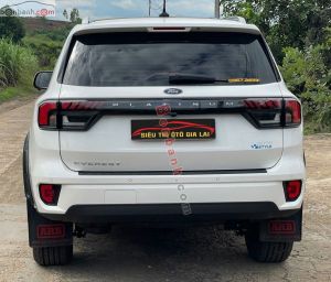 Xe Ford Everest Platinum 2.0L 4x4 AT 2025