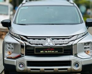 Xe Mitsubishi Xpander Cross 1.5 AT 2020