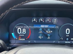 Xe Ford Everest Platinum 2.0L 4x4 AT 2025