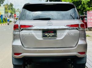 Xe Toyota Fortuner 2.4G 4x2 AT 2019