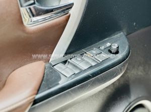 Xe Toyota Fortuner 2.4G 4x2 AT 2019