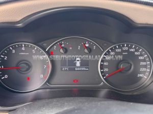 Xe Kia Rondo GMT 2018