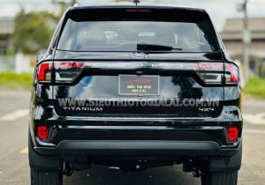 Xe Ford Everest Titanium Plus 2.0L 4x4 AT 2023