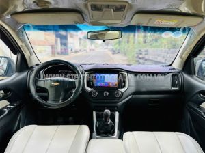 Xe Chevrolet Trailblazer LT 2.5L 4x2 MT 2018