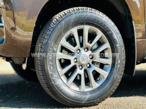 Xe Toyota Prado VX 2.7L 2019