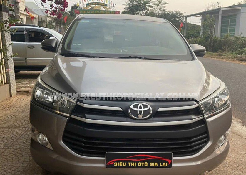 Toyota Innova 2.0E 2018