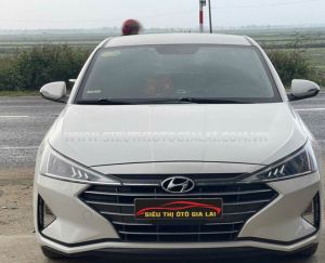 Xe Hyundai Elantra 1.6 MT 2021