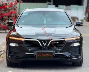 Xe VinFast Lux A 2.0 Base 2.0 AT 2021