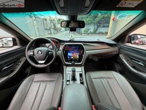 Xe VinFast Lux A 2.0 Base 2.0 AT 2021