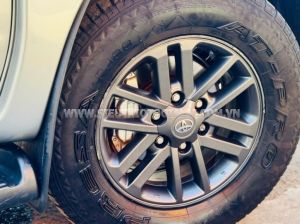 Xe Toyota Fortuner 2.5G 2015