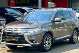Xe Mitsubishi Outlander 2.0 CVT Premium 2018
