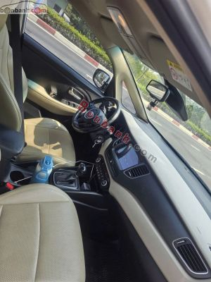 Xe Kia Rondo GAT Deluxe 2022