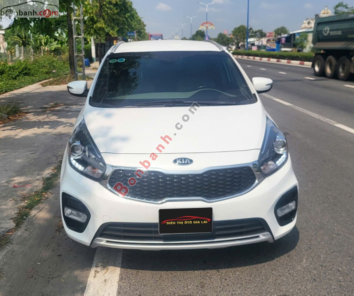 Kia Rondo GAT Deluxe 2022