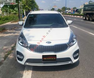 Xe Kia Rondo GAT Deluxe 2022