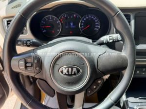 Xe Kia Rondo GMT 2022
