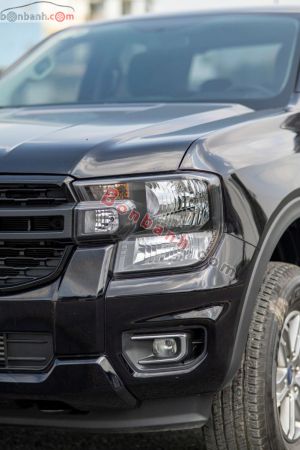 Xe Ford Ranger XLS 2.0L 4x4 AT 2022