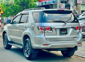 Xe Toyota Fortuner 2.5G 2015
