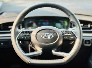 Xe Hyundai Custin Đặc Biệt 1.5T 2024