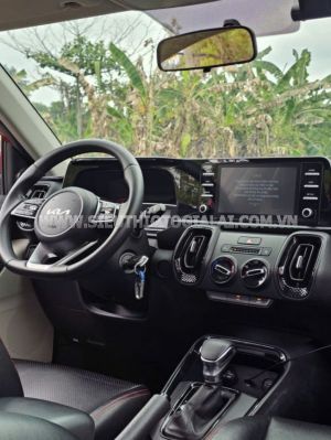 Xe Kia Sonet Deluxe 1.5 AT 2021