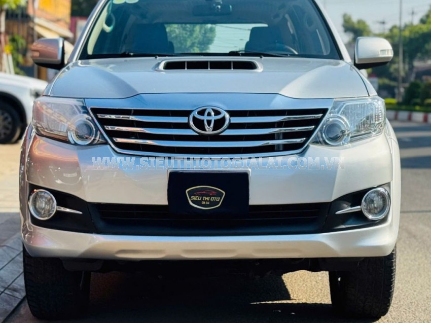Toyota Fortuner 2.5G 2015
