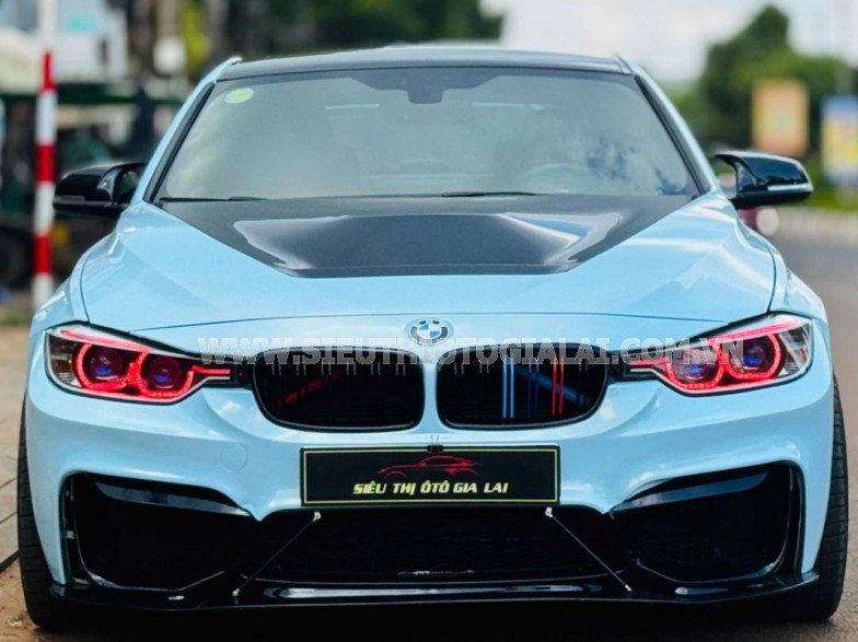 BMW 320i 2013