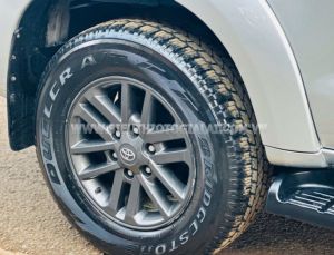 Xe Toyota Fortuner 2.5G 2015