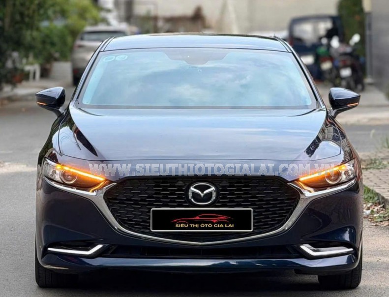 Mazda 3 1.5L Luxury 2021